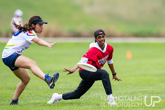 Pop Ultimate vs Spanglish in pool play at World Ultimate Club Championships