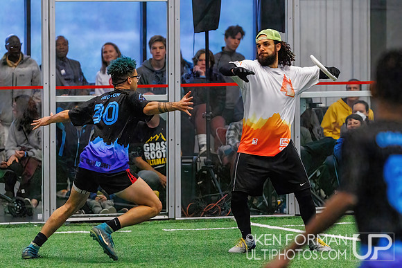 Action from The Con10enT Tour.