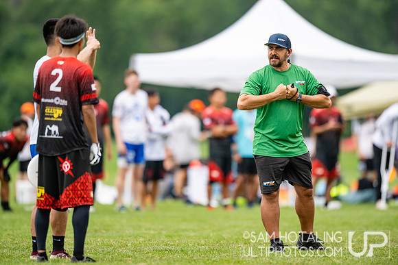 GOAT vs Nomadic Tribe in pool play at World Ultimate Club Championships