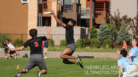 Friday 8:30am round -- 2011 USAU College Championships