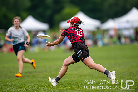 Box Vienna Ultimate vs Chicago Nemesis in pool play at World Ultimate Club Championships
