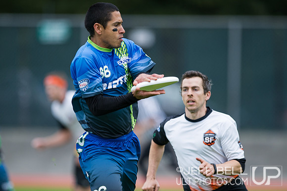 Riptide_Flamethrowers_20140427_134912_JBP00720