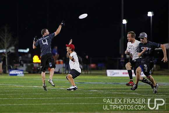 Men's Semis - 2014 USAU National Championships