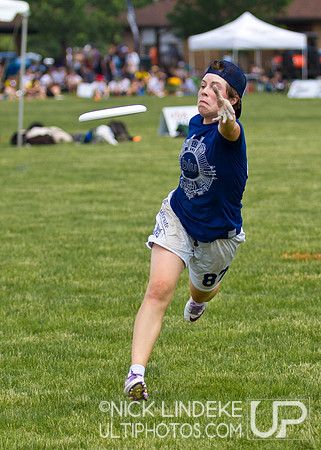 2014 USAU D-I College Champs Saturday Action