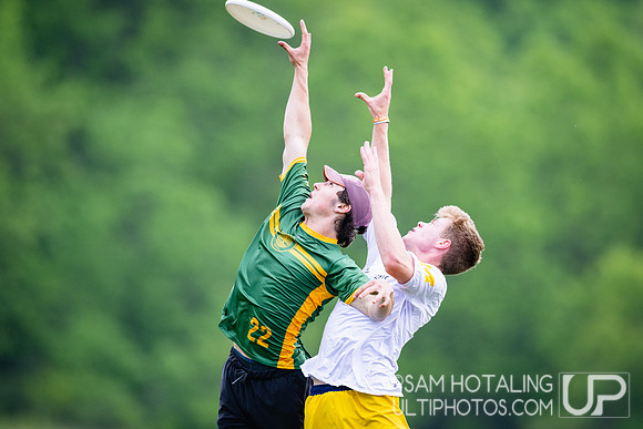 Men’s pool play at USAU DI College Championships