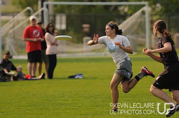 2012 USAU D-I College Championships Saturday Action