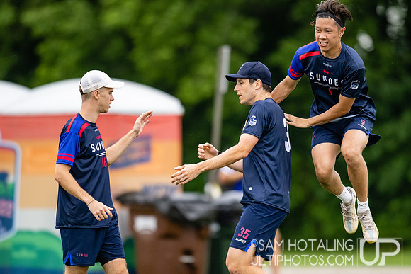 CUSB Open vs Sunder in pool play at World Ultimate Club Championships