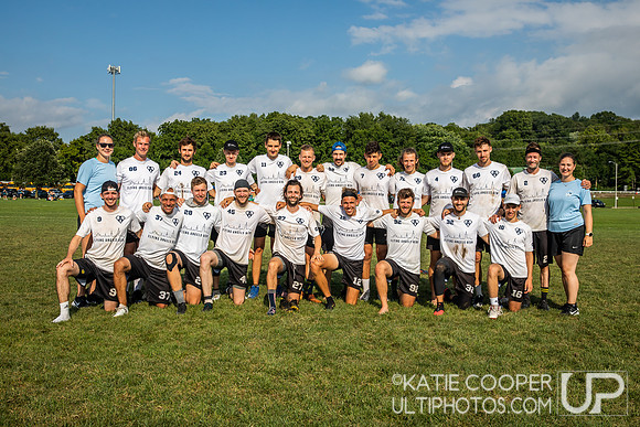 Flying Angels Bern team photo