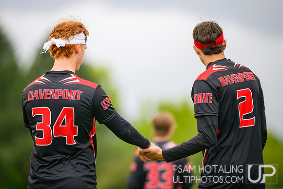Round III pool play at USAU D-III College Championships