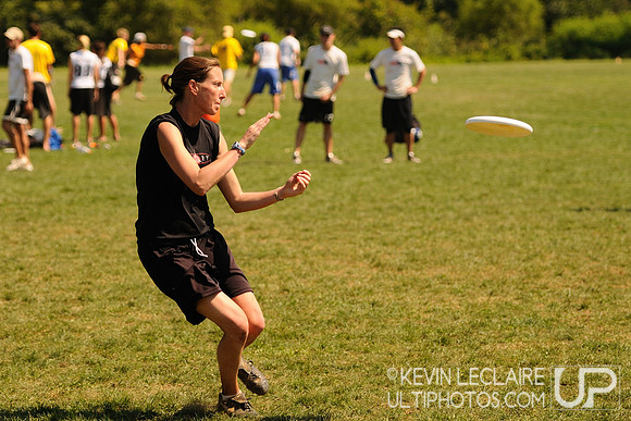 Sunday Elite Mixed Playoffs action -- Chesapeake Open 2010