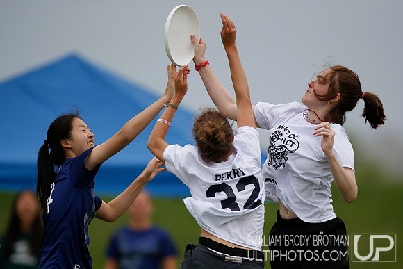 Day 1 of USA Ultimate 2022 D-III College Championships.