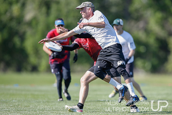 Day 1 of 2022 USA Ultimate Masters Championships