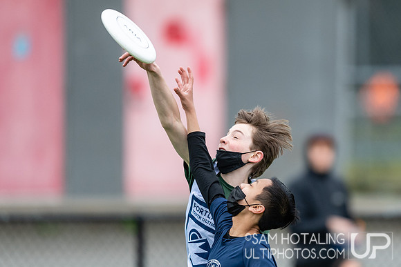 Youth ultimate frisbee at Seven Hills Invite