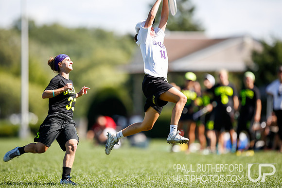 Sunday Action - 2016 USAU