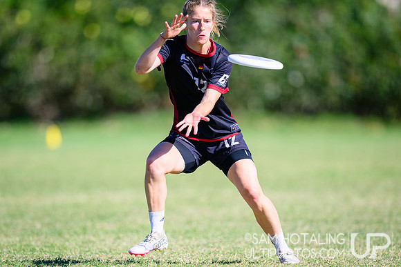 Mixed power-pools during World Ultimate Championships at Runaway Bay Sports Precinct