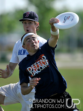 Saturday Open Pool Play & Crossovers - 2012 USAU D-III College Championships