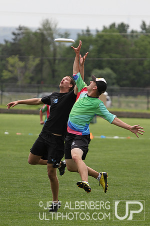 Friday Open Division action from 2012 College Nationals