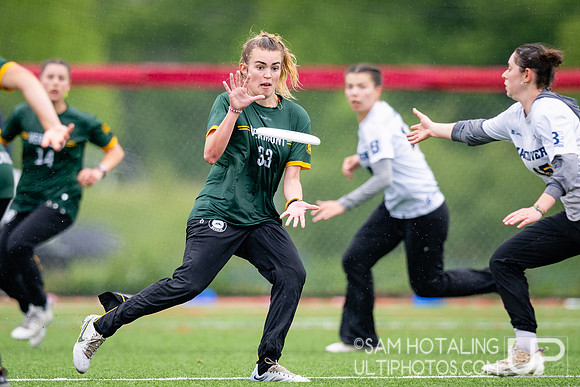 Quarterfinals at USAU DI College Championships