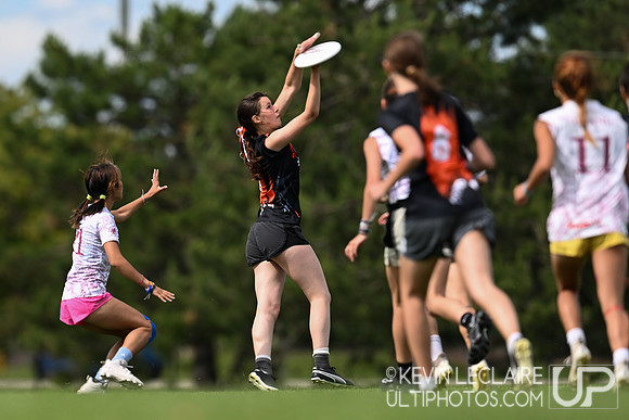 Radnor v Newton North - Girls Pool Play - HSNI 2024