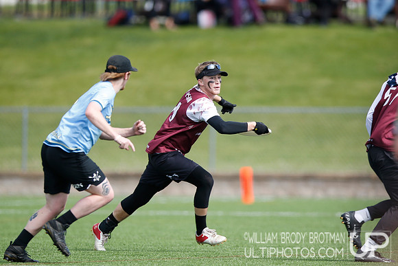 Day 3 of USA Ultimate 2022 D-III College Championships