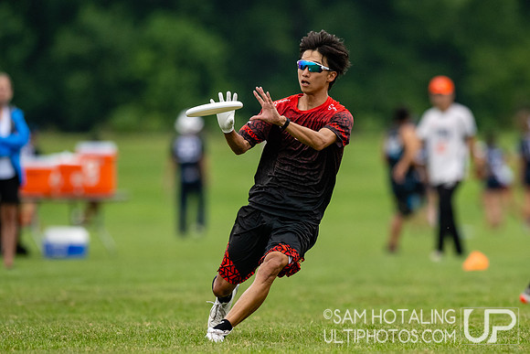 GOAT vs Nomadic Tribe in pool play at World Ultimate Club Championships