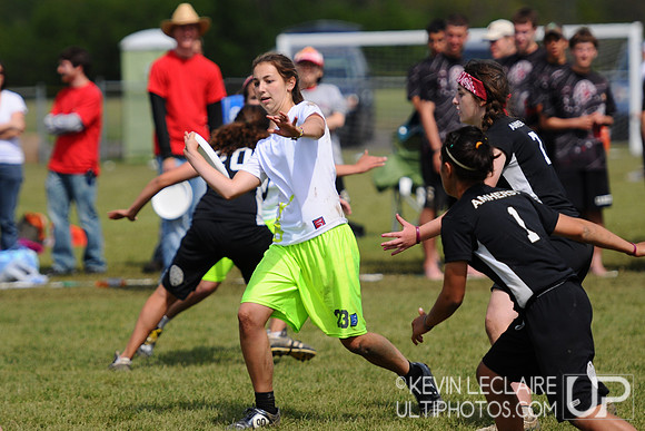 2010 UPA High School Girls Eastern Championship Finals -- Amherst vs. YHB