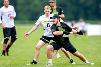 Melbourne Ellipsis vs Wildcats in pool play at World Ultimate Club Championships