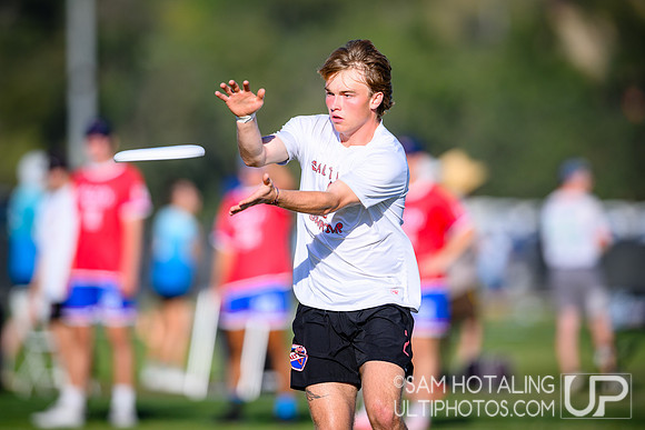 Doublewide vs Shrimp during Club Championships at Surf Cup Sports Park