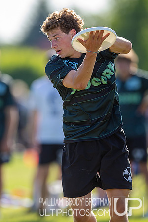 Day 2 of the USA Ultimate D-I College Championships