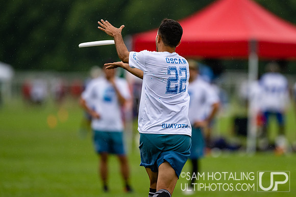 Gentle vs Guayota in pool play at World Ultimate Club Championships
