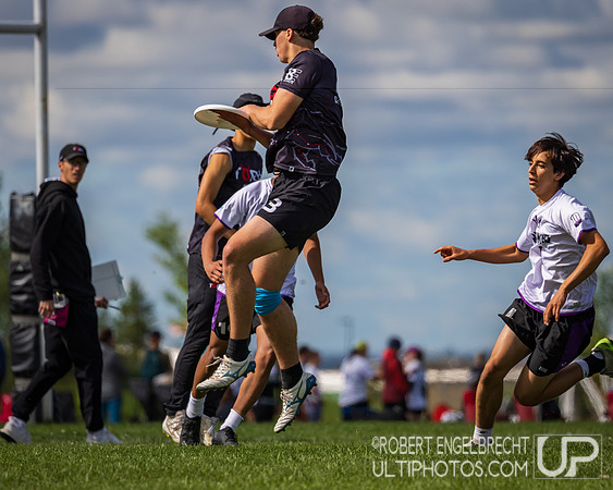 Edmonton, AB: Canadian Ultimate Juniors Championships 2025. Mond