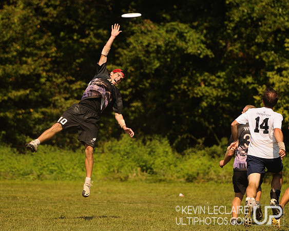 Sunday Elite Open Playoff action -- Chesapeake Open 2010