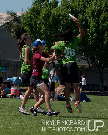 Sunday women's action from NorCal D-I Sectionals 2012