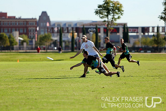 Thursday Round 4 - Alex - 2013 USAU National Championships