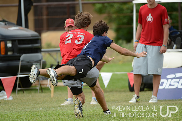 Johnny Bravo v. Chain Lightning -- Open Division Finals -- 2012 US Open Sunday Action