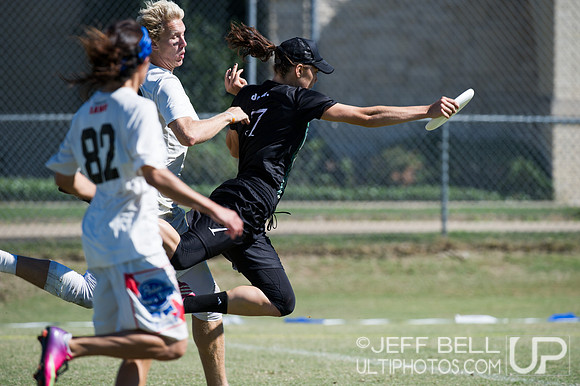 USAU_Nationals_2013_Saturday_20131019_141110_JBP9035
