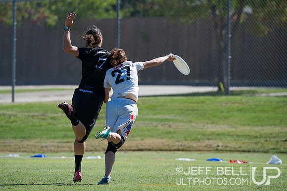USAU_Nationals_2013_Saturday_20131019_135806_JBP8870