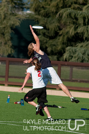 Saturday Women's action from Stanford Invite 2012
