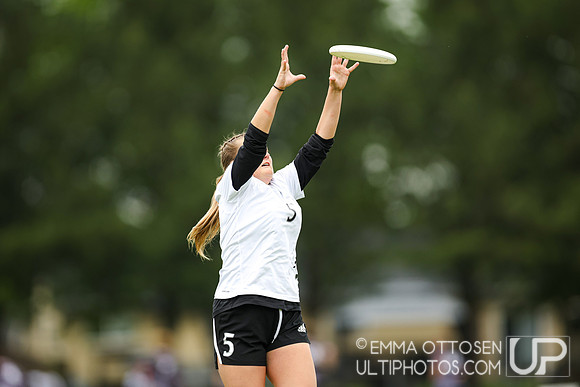 Saturday full coverage from USAU D-IIII College Championships: Round 2