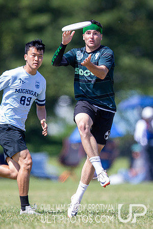 Day 2 of the USA Ultimate D-I College Championships
