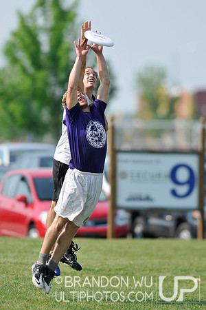Sunday Open Bracket Play - 2012 USAU D-III College Championships