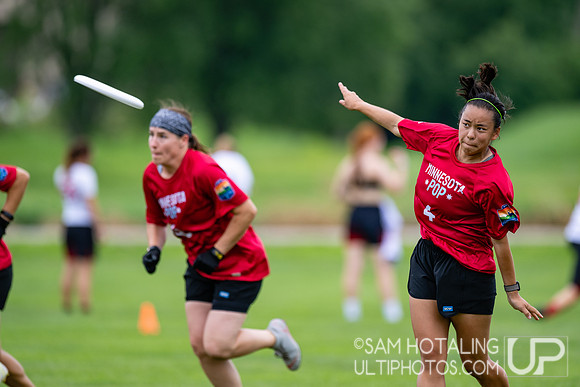 Pop Ultimate vs Spanglish in pool play at World Ultimate Club Championships