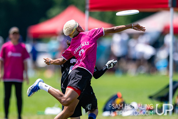 TOKYO Mavericks vs Revolution in quarterfinals at World Ultimate Club Championships