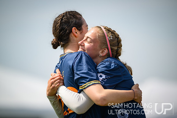 Stanford Superfly vs Carleton College-Syzygy in quarterfinals at USAU D-I College Championships