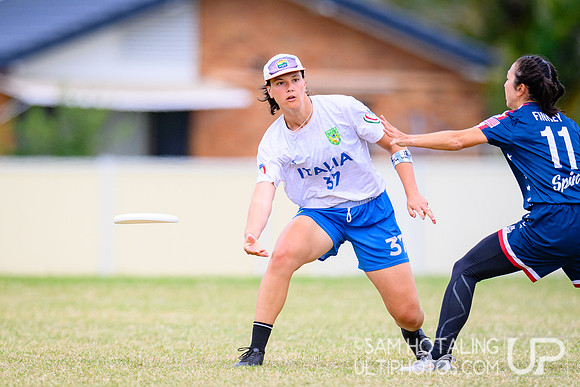 Mixed quarterfinals during World Ultimate Championships at Runaway Bay Sports Precinct