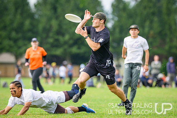 Pool play at USAU D-I College Championships