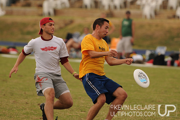 Sunday action at 2010 Capital Mixed Sectionals.
