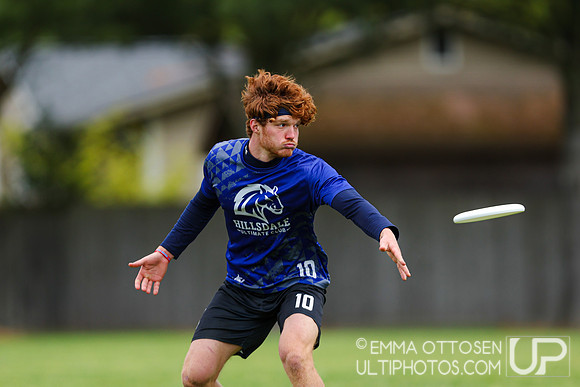 Sunday full coverage from USAU D-IIII College Championships: Round 2