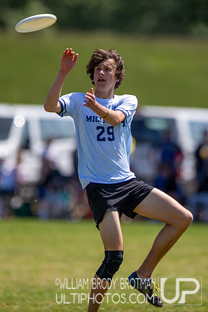 Day 2 of the USA Ultimate D-I College Championships