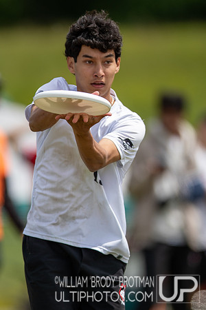 Day 1 of the USA Ultimate D-I College Championships